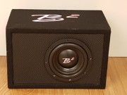 B2 Audio HNX8 med kasse på 28.liter